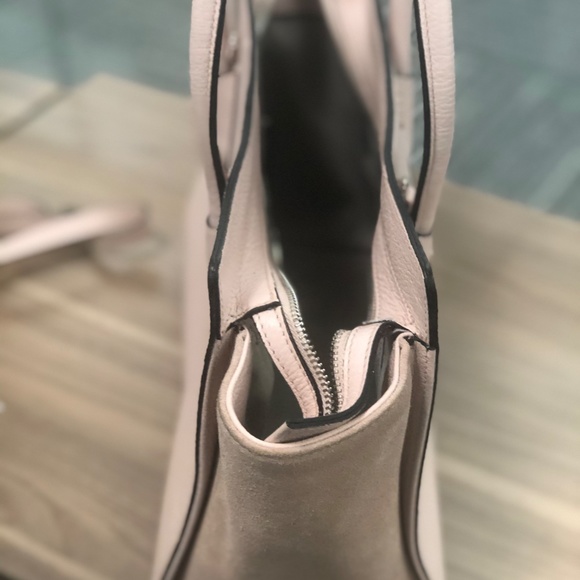 Valentino Handbag - Picture 6 of 8